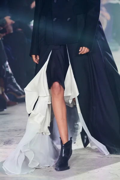 Look 120